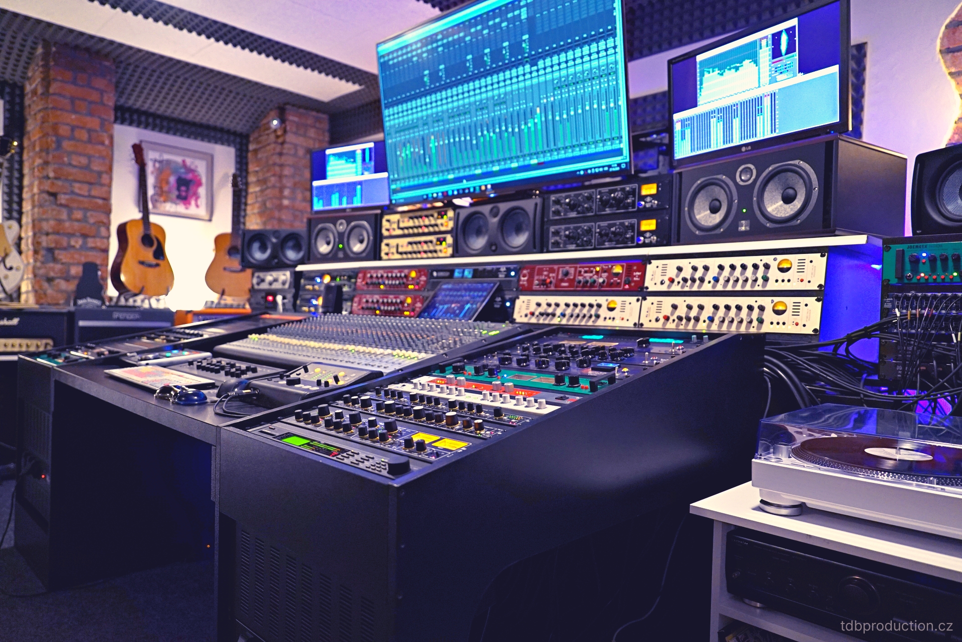 TdB Production - Nahrávací studio a videoprodukce Praha - MONITORY - SPEAKERS