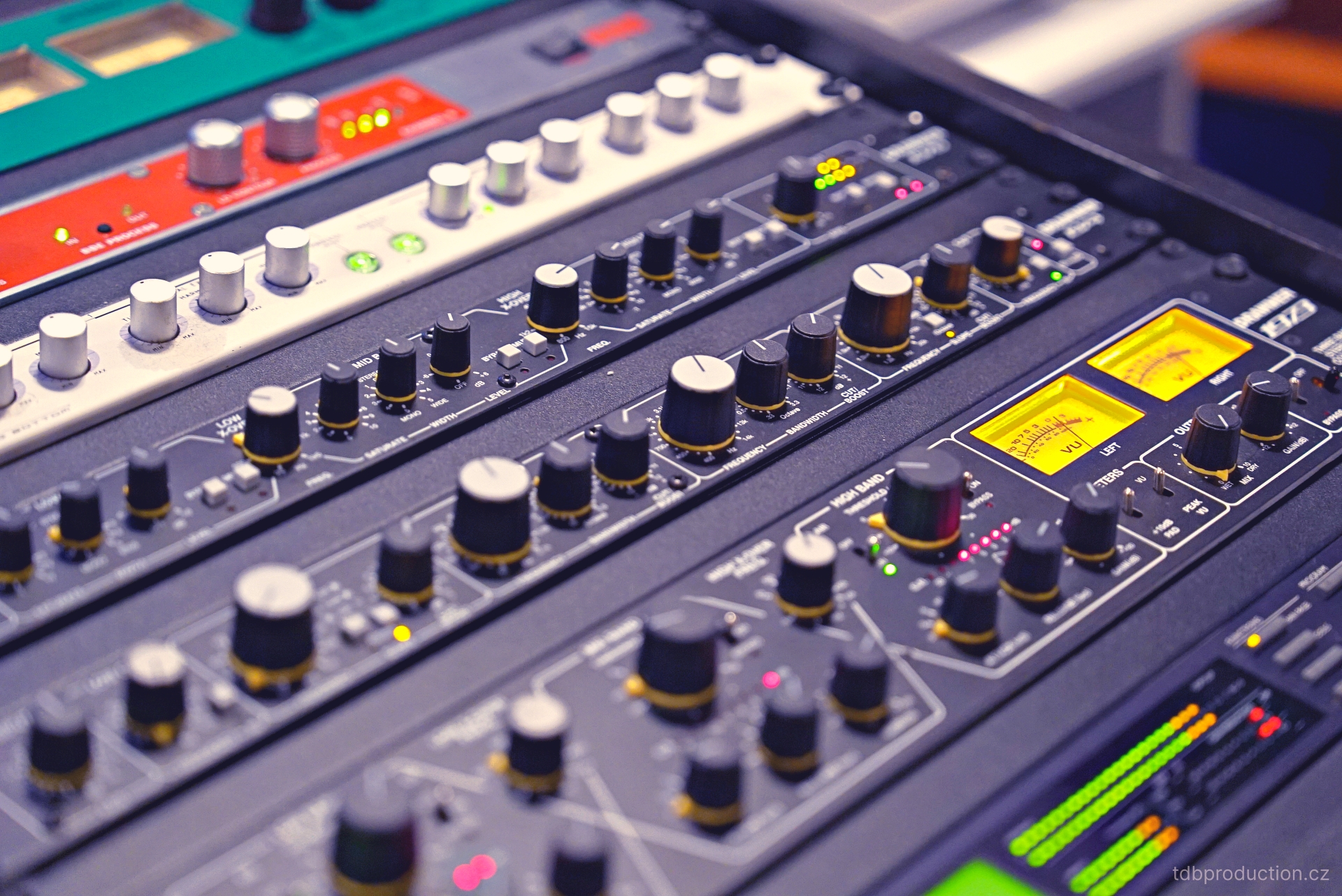 TdB Production - Nahrávací studio a videoprodukce Praha - mix - postprodukce - mastering