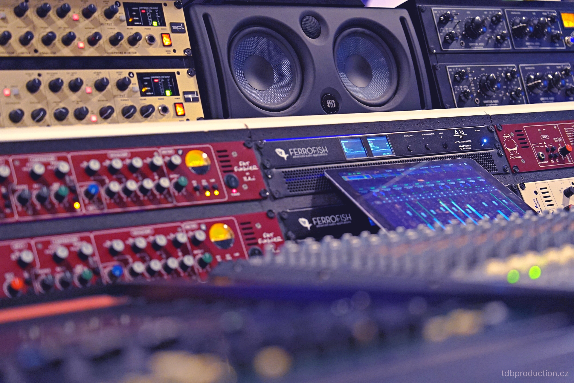 TdB Production - Nahrávací studio a videoprodukce Praha - preampy